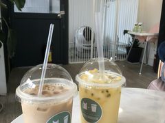 -有猫主题·治愈系猫咖(曾厝垵店)