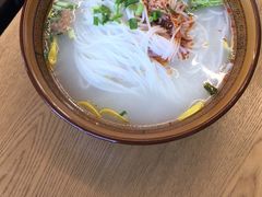 -同济大学本部学苑饮食广场