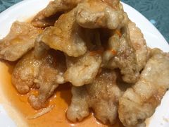 -老码头黑皮肘子锅包肉(赣水路店)