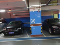 -大悦城-停车场