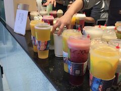 -奈雪的茶(亨特国际广场店)