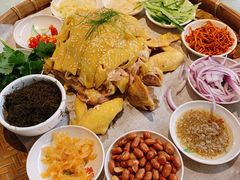 簸箕捞鸡-大树头森林餐厅(番禺广场店)