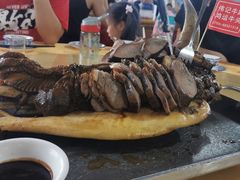 鸿运牛头-伟记牛蹄(道滘店)