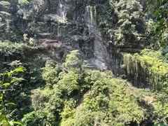 -龙水峡地缝景区