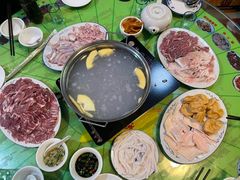 -华哥新鲜猪精品美食