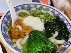 滑子菇山药乌冬-慢走(甜水园店)