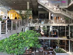 -ROAST coffee & eatery