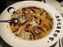 -江渔儿酸菜鱼(奥园广场金发购物中心店)