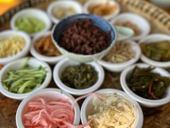 -包整·丝娃娃(一览甲秀楼风景店)