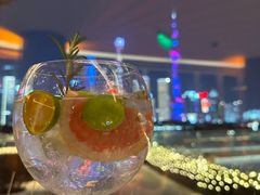 -池畔酒吧 WET Bar