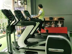 -征成健身连锁私教工作室(九公里店)