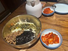 -明洞阿姨·韩式酱蟹烤肉·创意料理(三元桥店)