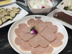 -何鲜菇火锅(大营盘店)