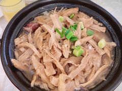 八都白马笋干煲-千岛湖鱼味馆(十字街总店)