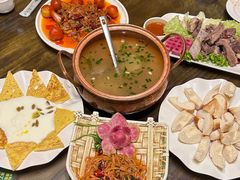 -吉祥圣雪藏餐