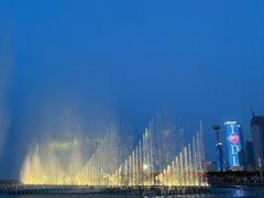 -东港音乐喷泉广场