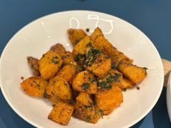 -一坐一忘云南菜(嘉里中心店)