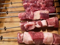 羊肉串-長壹旋转烤吧 农家鸡火锅