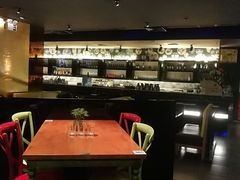 大堂-绿茵阁牛扒餐厅(客村店)