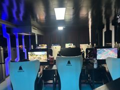 -绿树电竞(五路店)