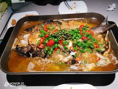 -半天妖|烤鱼·冒烤鸭(汉中吾悦广场店)