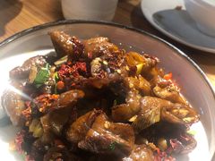 爆炒卤肥肠-唐伯虎新派湘菜馆(石夏时代广场店)