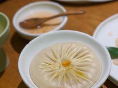 王牌蟹粉灌汤包-苏小柳手工点心(人民广场分院)