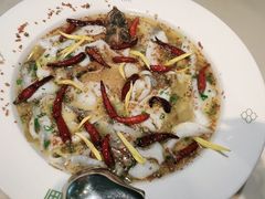 -渔语鱼酸菜鱼新川菜(来福士店)