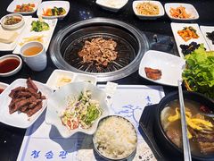 -青松馆韩国料理(香港中路佳世客店)