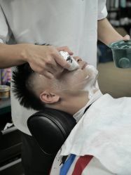 -C93 barber shop男士理发馆