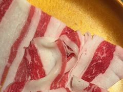 -牛YO寿喜烧·铁板烧和牛火锅自助(市府恒隆店)