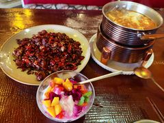 -春天里餐厅·云南创意菜特色美食(束河店)
