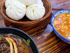 孜然肉包子-清真石家包子(大皮院总店)