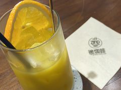 -ZING COFFEE 镜咖啡