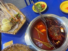 -马路边边火锅串串(观前街店)