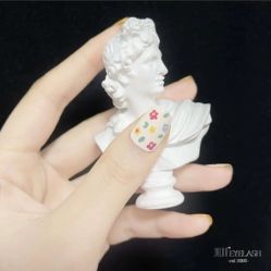 -吉吉靓甲美睫