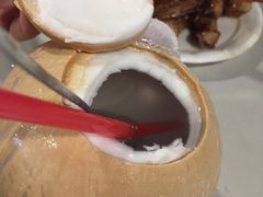 鲜椰子-纽顿熟食中心