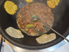 -鲁员外地锅鸡地锅鱼(古墩路店)