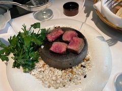 -Erman岩烧牛排(虹桥南丰城店)