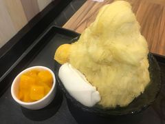 缤纷芒果棉花甜-Ice Monster冰馆·CNN评选全球十大甜品(国贸商城店)