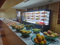 -玲珑汤泉生活会馆(花桥店)