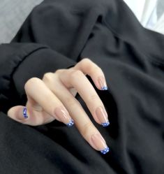 -桃色美甲沙龙