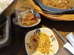 -富正毅三下锅·湘西韵味(天门山索道店)
