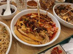 -贵凤凰贵州米粉(五道口店)