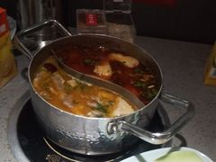 -金滏山烤肉·海鲜·火锅自助餐厅(襄阳万达店)