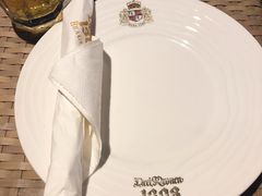 -皇冠自酿啤酒坊(中国红街5号楼店)