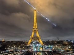 -埃菲尔铁塔