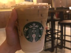 -星巴克臻选(成都环球乐天店)