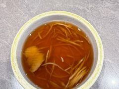 姜丝醋-莱莱小笼·乔艾
