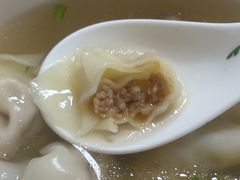 -周震馄饨